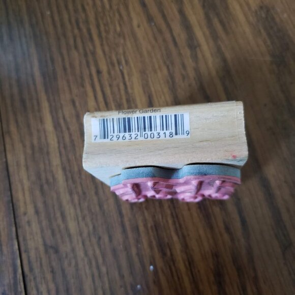 Katie & Co Tulip Flower garden rubber stamp 2 x 2 - Picture 5 of 6